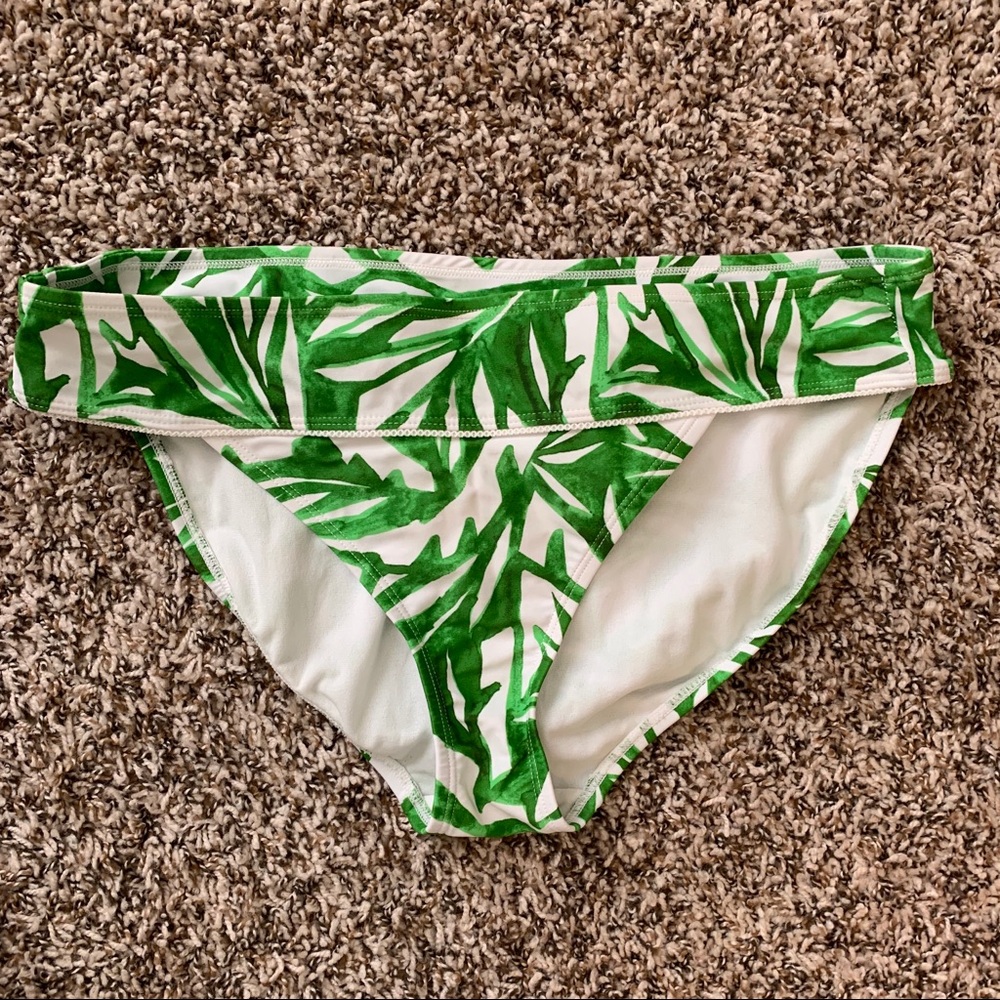 Athlete swimsuit bottoms